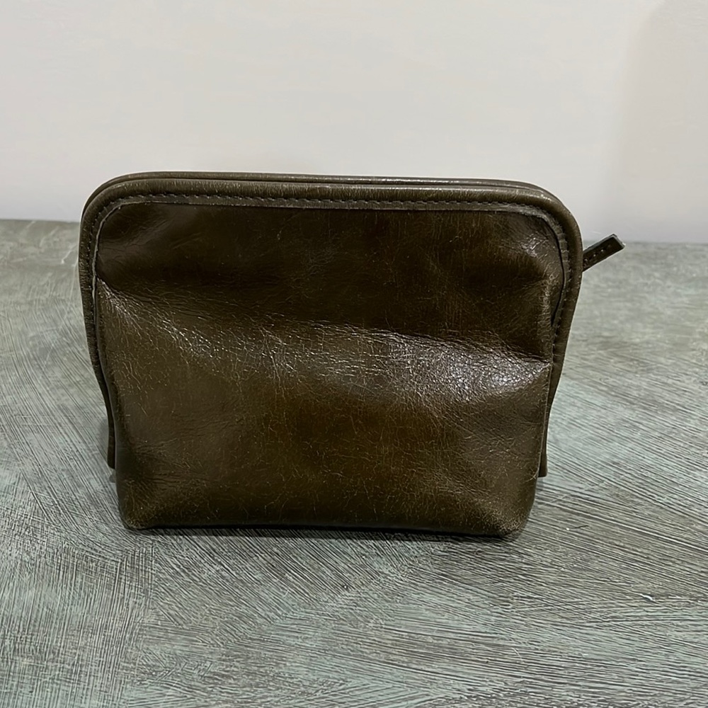 Olive Hobo pouch
